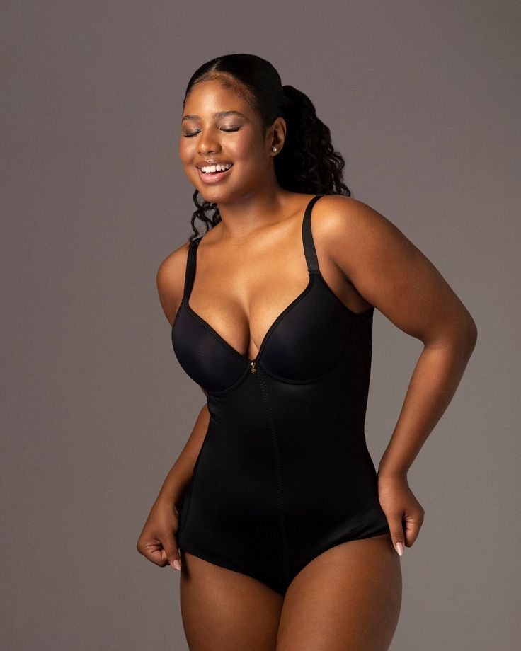 Full Body Shapewear Bodysuit with Built-In Bra - Tummy Control & Butt Lift